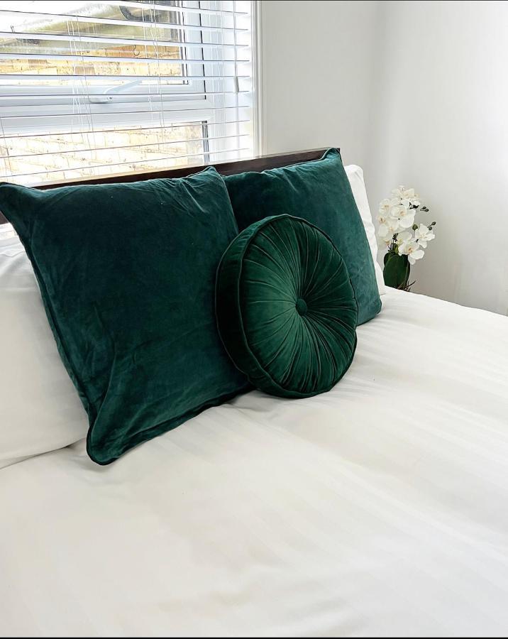 Modern 3 Bed, Heart Of Ashley Cross, 5 Mins To Sandbanks พูล ภายนอก รูปภาพ